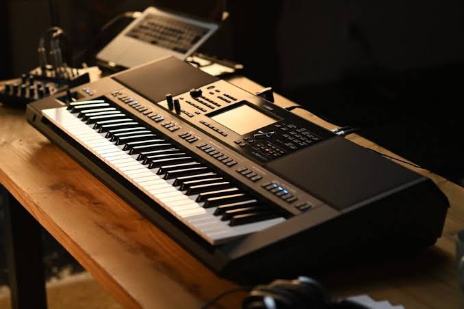 Yamaha PSR SX 920